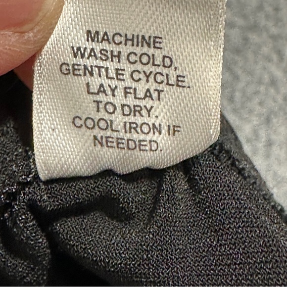 MSK Evening Collection wide leg capris, size 16, poly/spandex, office, evening - Picture 8 of 10